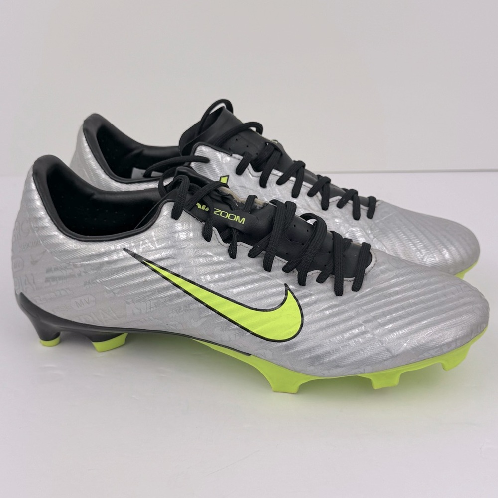 Nike Zoom Mercurial Vapor 15 Academy MG soccer cleats Men’s 7 Silver/ neon green